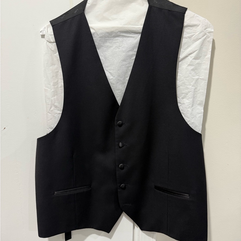 Michael Kors Classic Fit Stretch Tuxedo Vest